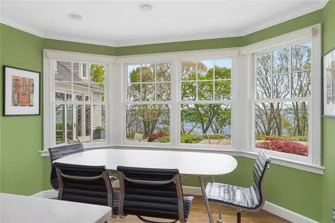 152 Beacon Ave, Warwick, RI 02889 photo 35