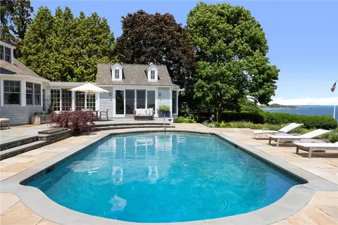 152 Beacon Ave, Warwick, RI 02889 photo 15