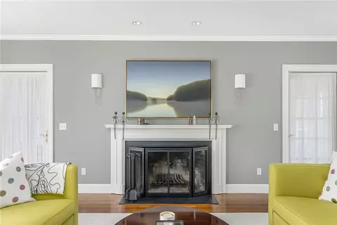 152 Beacon Ave, Warwick, RI 02889 photo 26