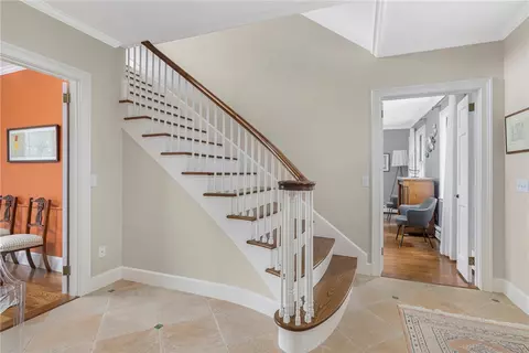 152 Beacon Ave, Warwick, RI 02889 photo 21