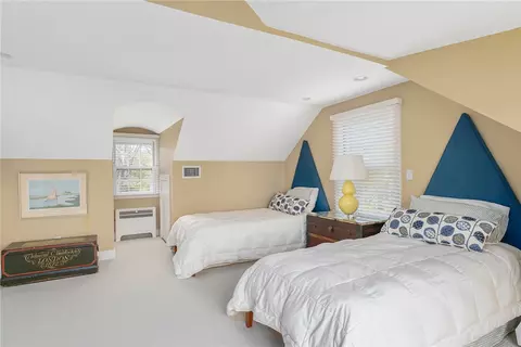 152 Beacon Ave, Warwick, RI 02889 photo 48