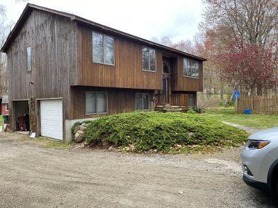 412 Franklin Rd, Coventry, RI 02816 photo 2