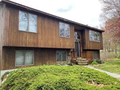 412 Franklin Rd, Coventry, RI 02816 photo 1