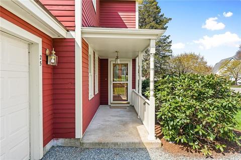 25 Captains Dr, Westerly, RI 02891 photo 6