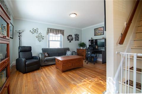 85 Conrad St, Woonsocket, RI 02895 photo 8