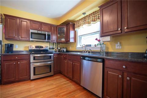 85 Conrad St, Woonsocket, RI 02895 photo 14