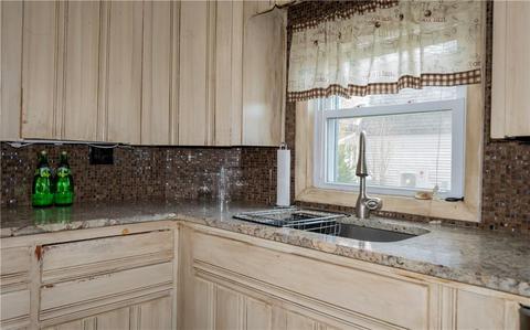 56 Riptide Dr, Saunderstown, RI 02874 photo 16