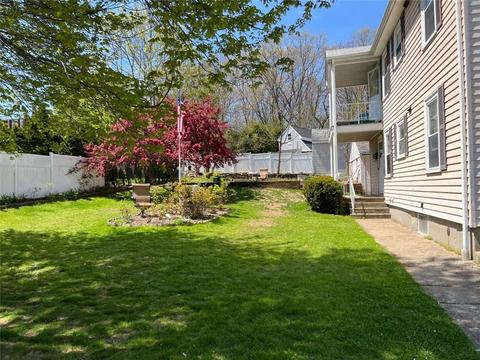 103 Linden Ave, Woonsocket, RI 02895 photo 3