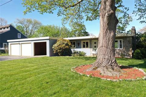 108 Fostmere Ct, Warwick, RI 02889 photo 1
