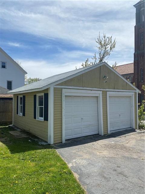 127 3rd Ave, Woonsocket, RI 02895 photo 2