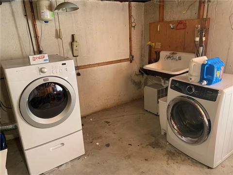 555 Algonquin Dr, Warwick, RI 02888 photo 27
