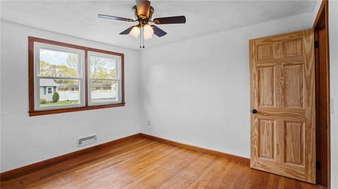 65 Naples Ave, Warwick, RI 02886 photo 12