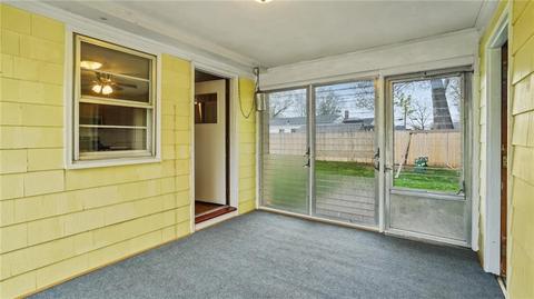 65 Naples Ave, Warwick, RI 02886 photo 18