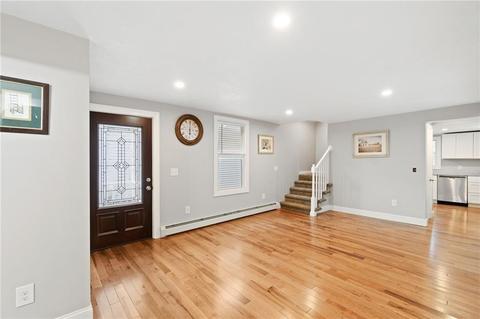 58 Guild Ave, Warwick, RI 02889 photo 6