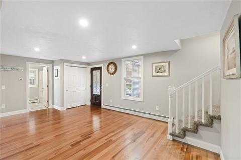 58 Guild Ave, Warwick, RI 02889 photo 5