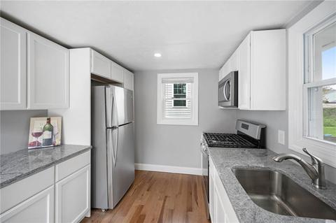 58 Guild Ave, Warwick, RI 02889 photo 10