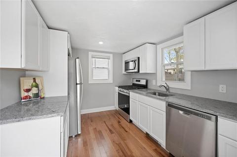 58 Guild Ave, Warwick, RI 02889 photo 9