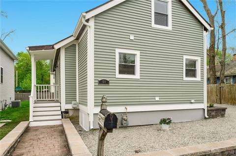 58 Guild Ave, Warwick, RI 02889 photo 3