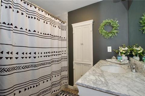 109 Olive St, Woonsocket, RI 02895 photo 16