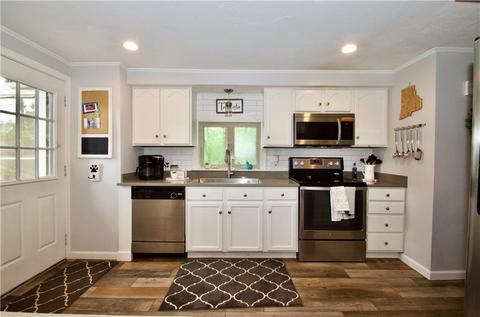 109 Olive St, Woonsocket, RI 02895 photo 7
