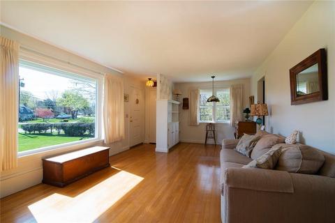 29 Stuart St, Westerly, RI 02891 photo 6
