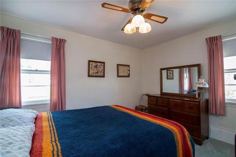 29 Stuart St, Westerly, RI 02891 photo 15