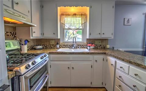 126 Baldwin Rd, Warwick, RI 02886 photo 12