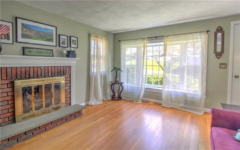 126 Baldwin Rd, Warwick, RI 02886 photo 5