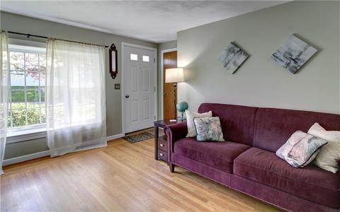 126 Baldwin Rd, Warwick, RI 02886 photo 3