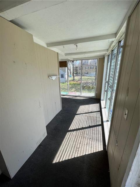 846 Mendon Rd, Woonsocket, RI 02895 photo 12