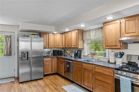 215 W Shore Dr, Exeter, RI 02822 photo 19