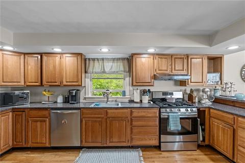 215 W Shore Dr, Exeter, RI 02822 photo 21