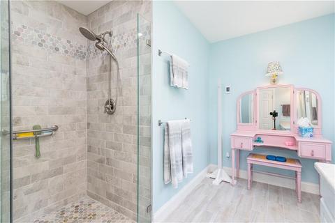 27 Sycamore Ln, Saunderstown, RI 02874 photo 25