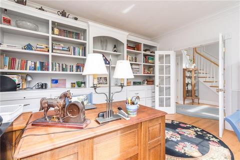 27 Sycamore Ln, Saunderstown, RI 02874 photo 15