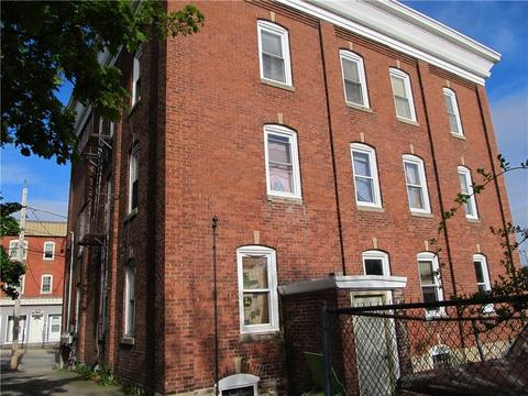 86 Arnold St, Woonsocket, RI 02895 photo 5