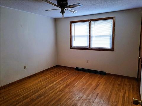 73 Roberta Ave, Woonsocket, RI 02895 photo 6