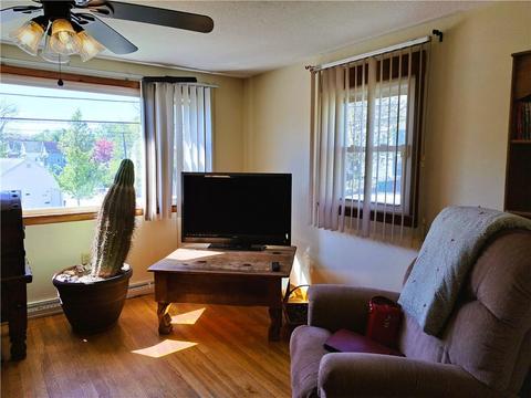 73 Roberta Ave, Woonsocket, RI 02895 photo 3
