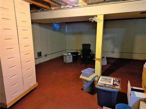 73 Roberta Ave, Woonsocket, RI 02895 photo 9