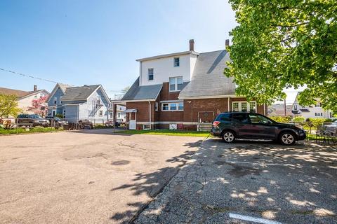 180 Wood Ave, Woonsocket, RI 02895 photo 39