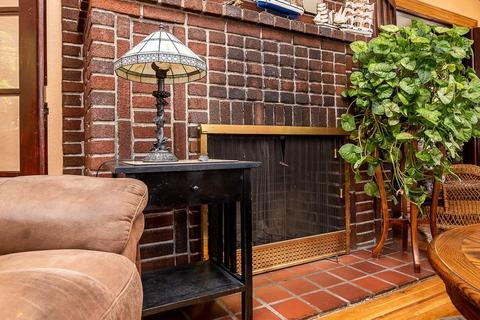 180 Wood Ave, Woonsocket, RI 02895 photo 7