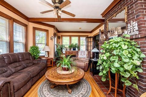 180 Wood Ave, Woonsocket, RI 02895 photo 6