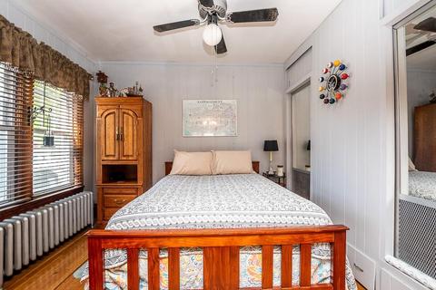 180 Wood Ave, Woonsocket, RI 02895 photo 16
