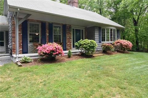 12 Queens Fort Ln, Exeter, RI 02822 photo 2