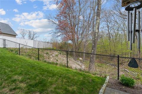 115 Gauthier Dr, Woonsocket, RI 02895 photo 32