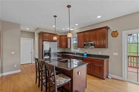 115 Gauthier Dr, Woonsocket, RI 02895 photo 10