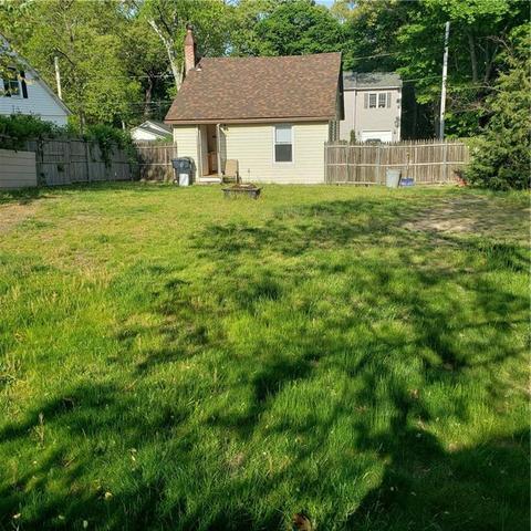 85 Abbott Ave, Warwick, RI 02886 photo 3