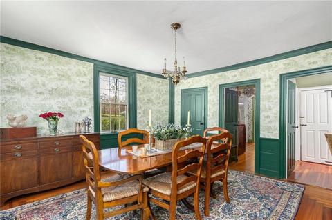 96 Balcom Ave, Warwick, RI 02889 photo 19
