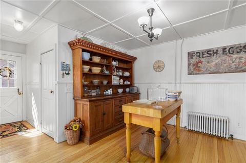 96 Balcom Ave, Warwick, RI 02889 photo 24
