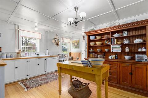 96 Balcom Ave, Warwick, RI 02889 photo 23