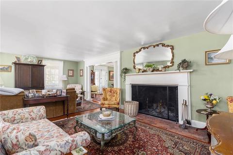 96 Balcom Ave, Warwick, RI 02889 photo 14